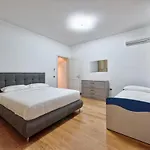 Paleocapa Apartments